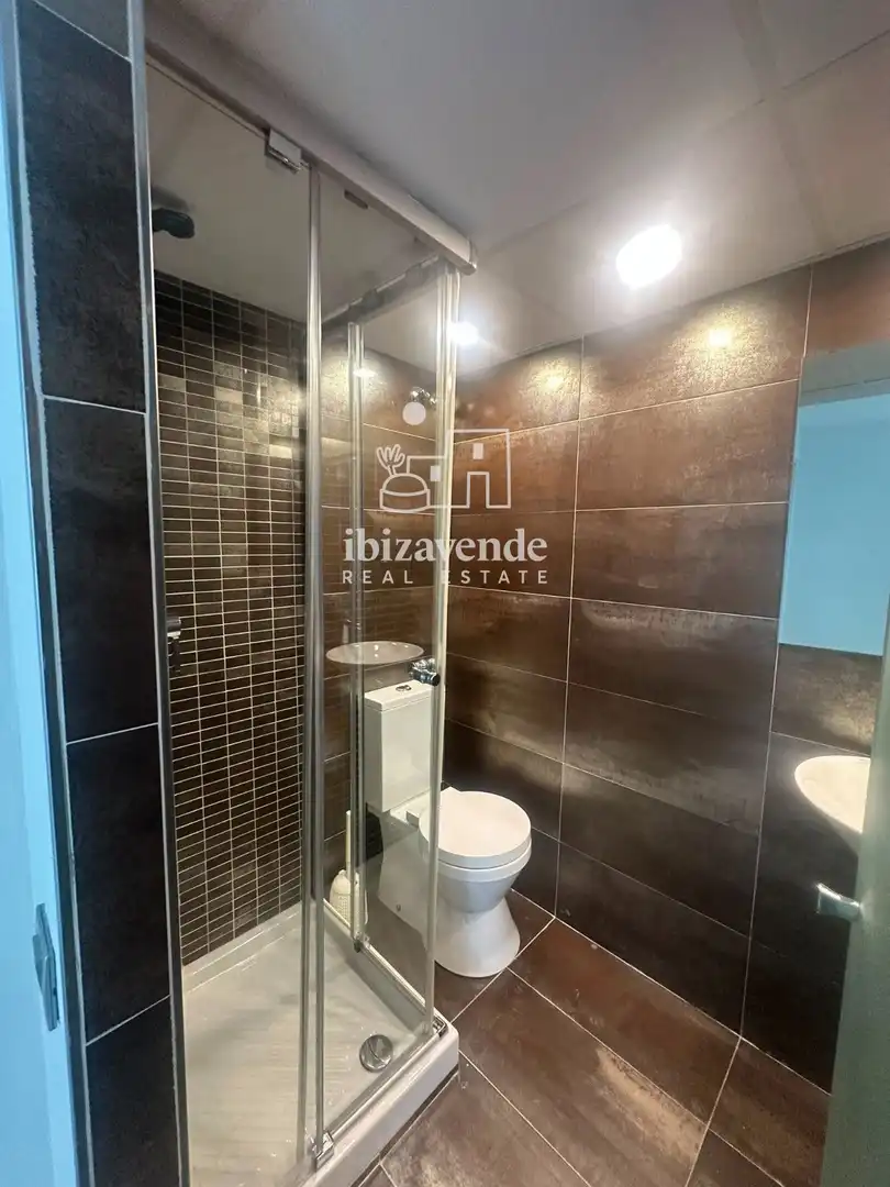 Bathroom of Flat for rent in Eivissa  with Air Conditioner, Terrace and Swimming Pool