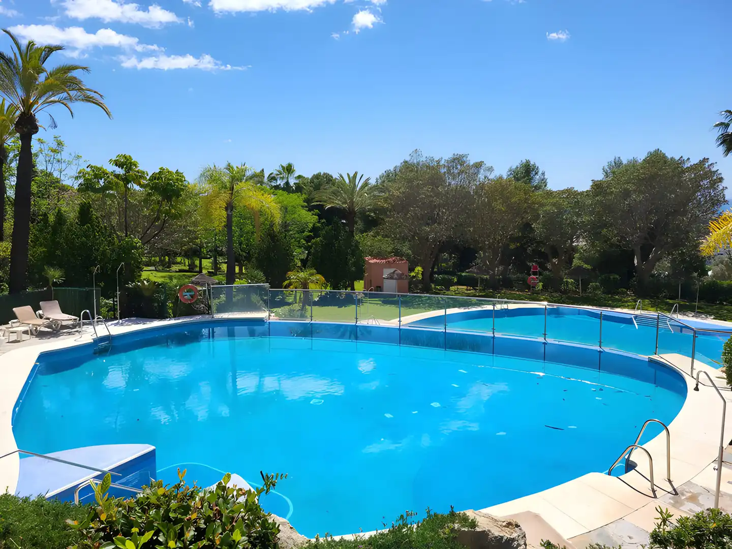 Apartament amb piscina en venda a Nueva Andalucía, imagen 24