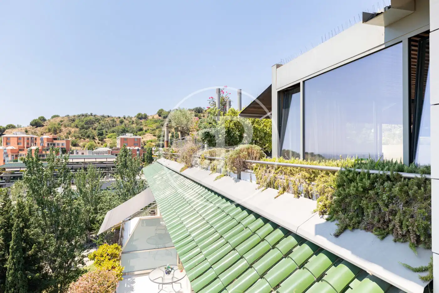 Terrassa de Pis en venda en Barcelona amb Aire condicionat, Calefacció i Jardí privat