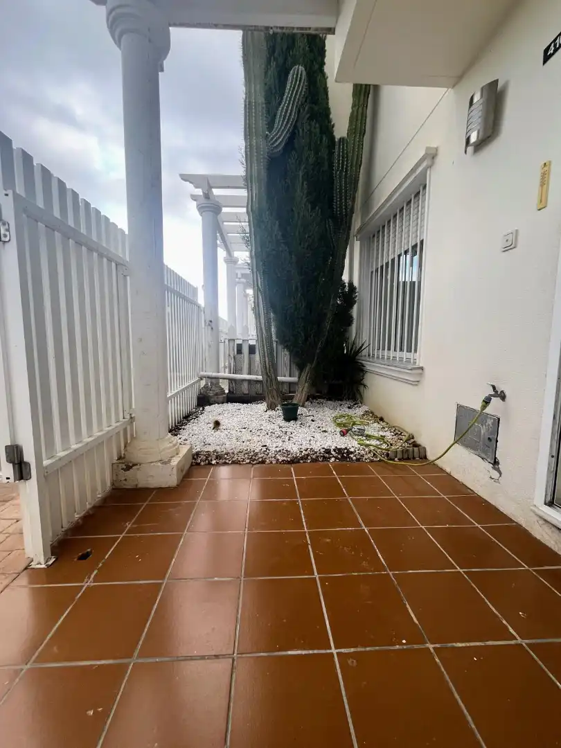 Terraced house with pool for sale in Calle Mateo Núñez, imagen 6