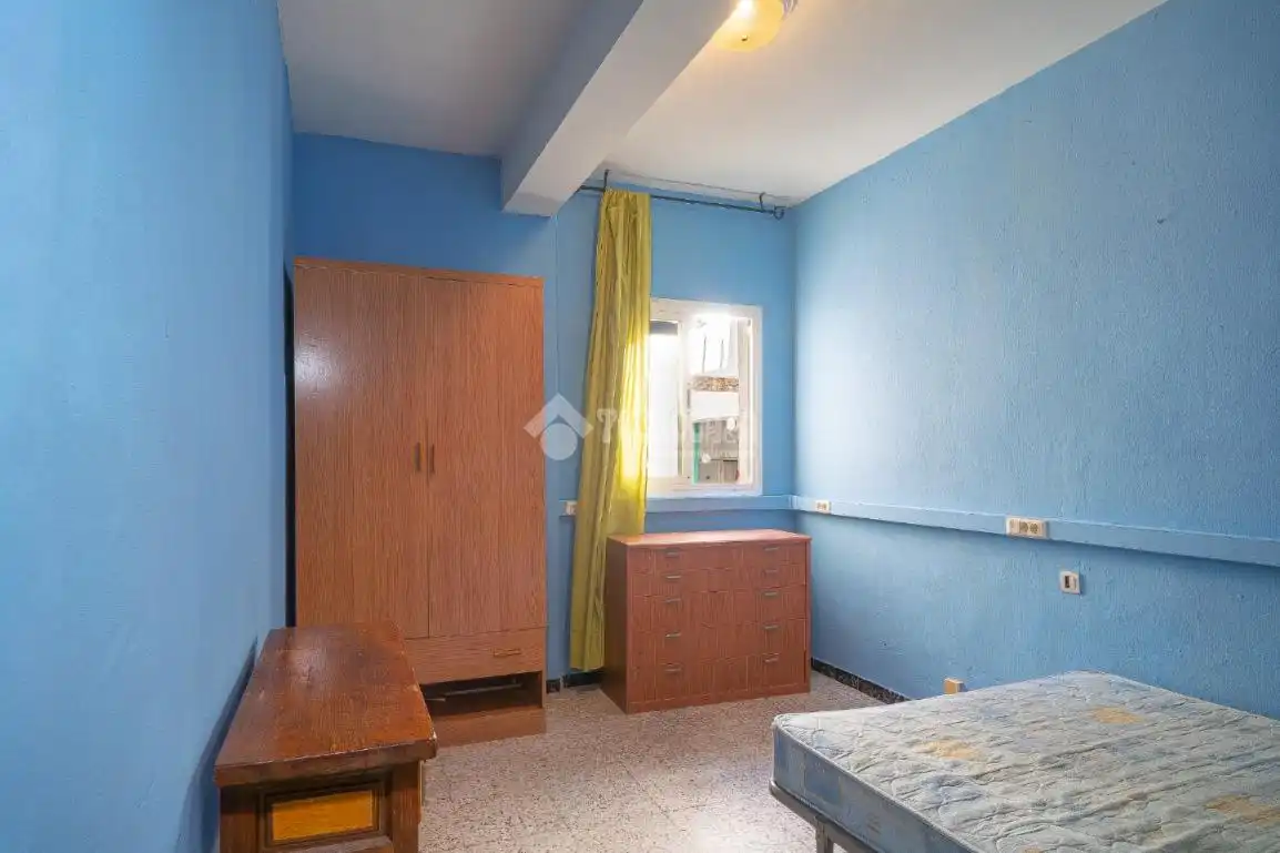 Habitación de Piso en venta en Motril con Balcón