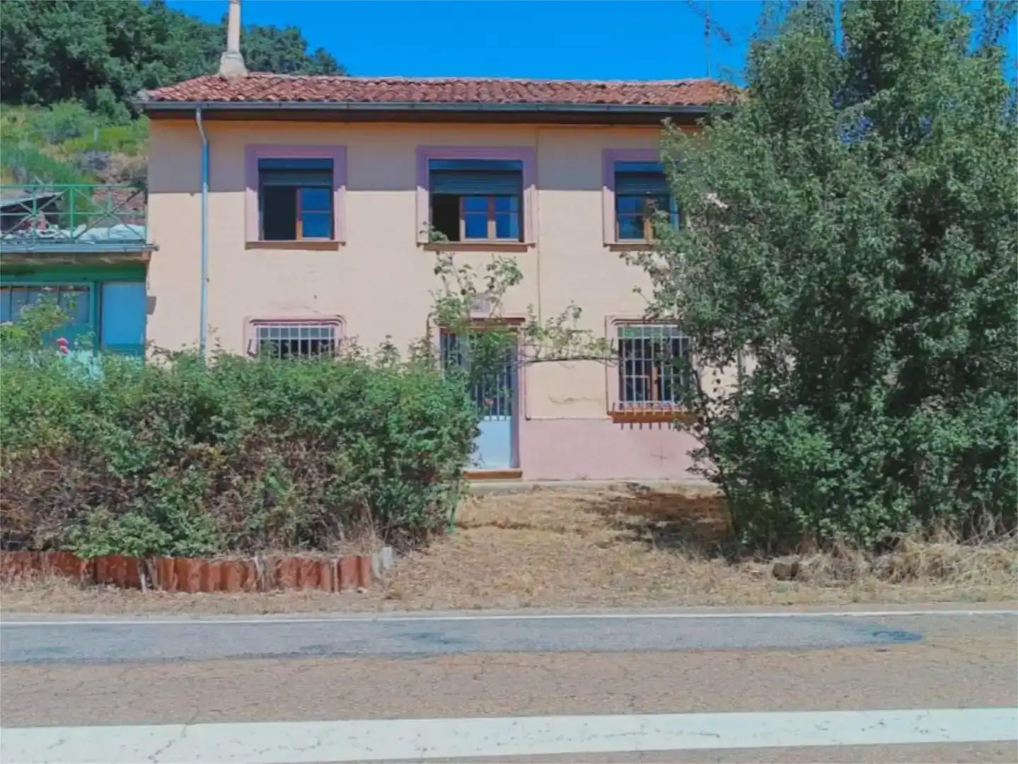 Vista exterior de Pis en venda en Cervera de Pisuerga amb Jardí privat, Parquet i Traster