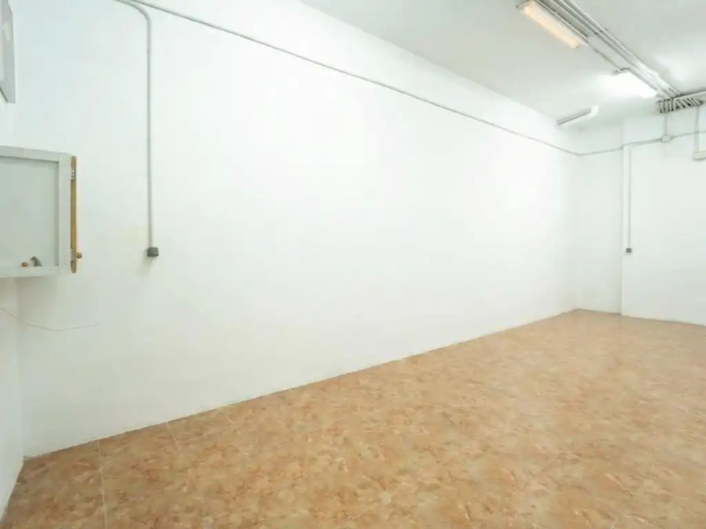 Geschaftsraum zum Verkauf in Valencia