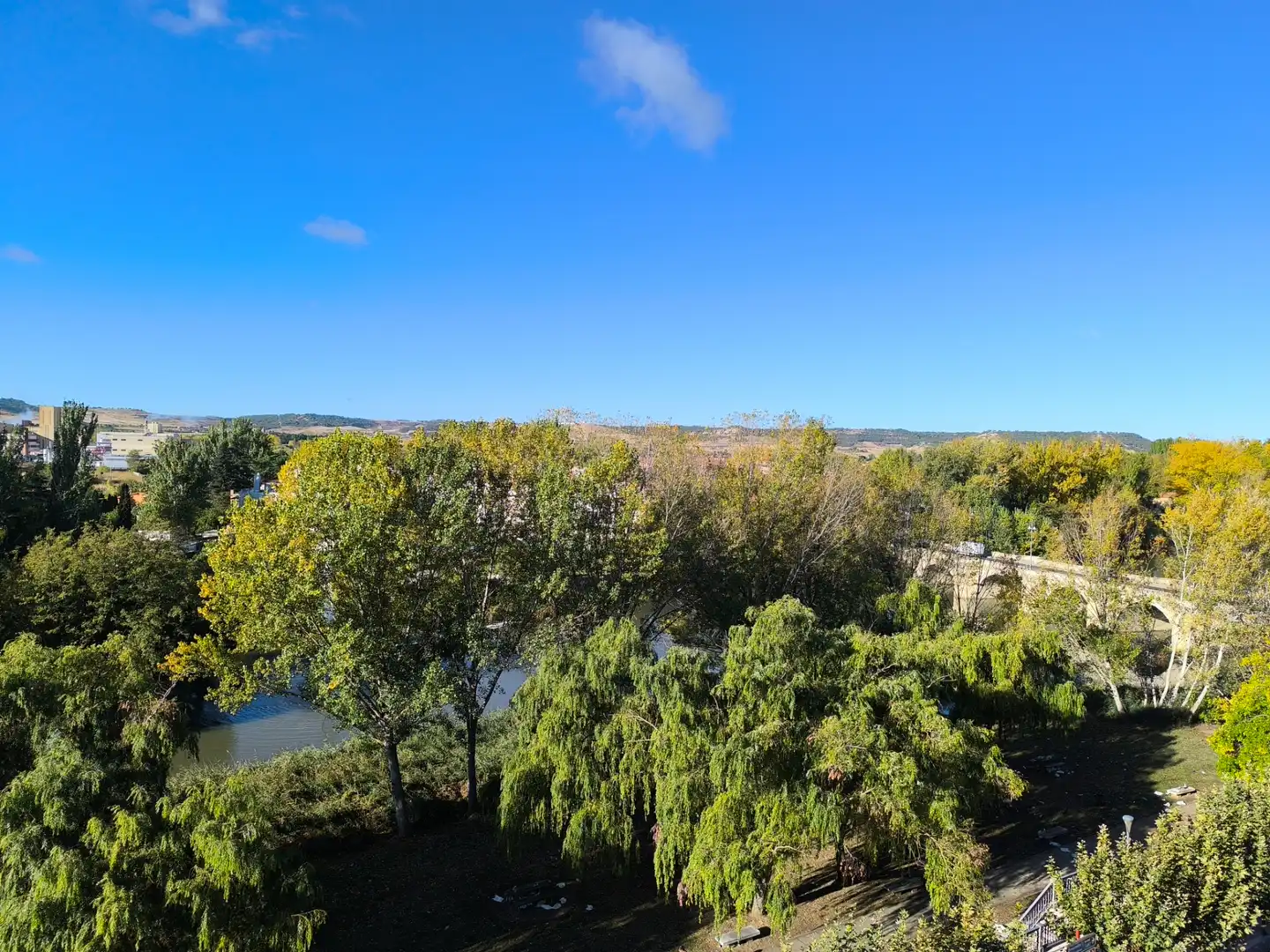 Vista exterior de Piso en venta en Palencia con Calefacción y Terraza