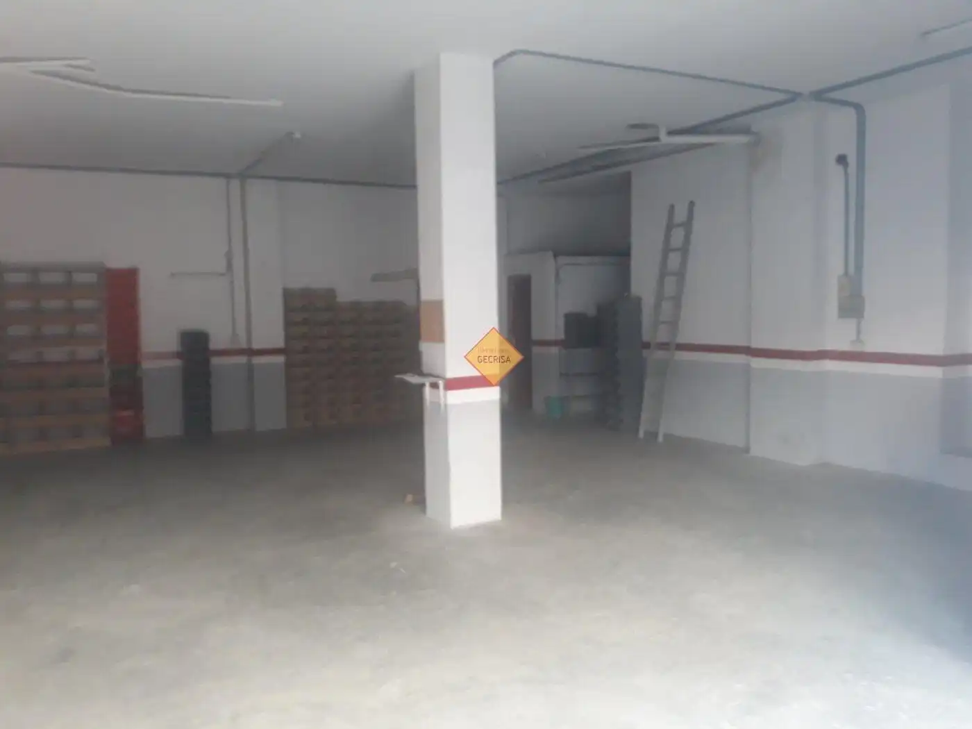Local en venta en Burjassot