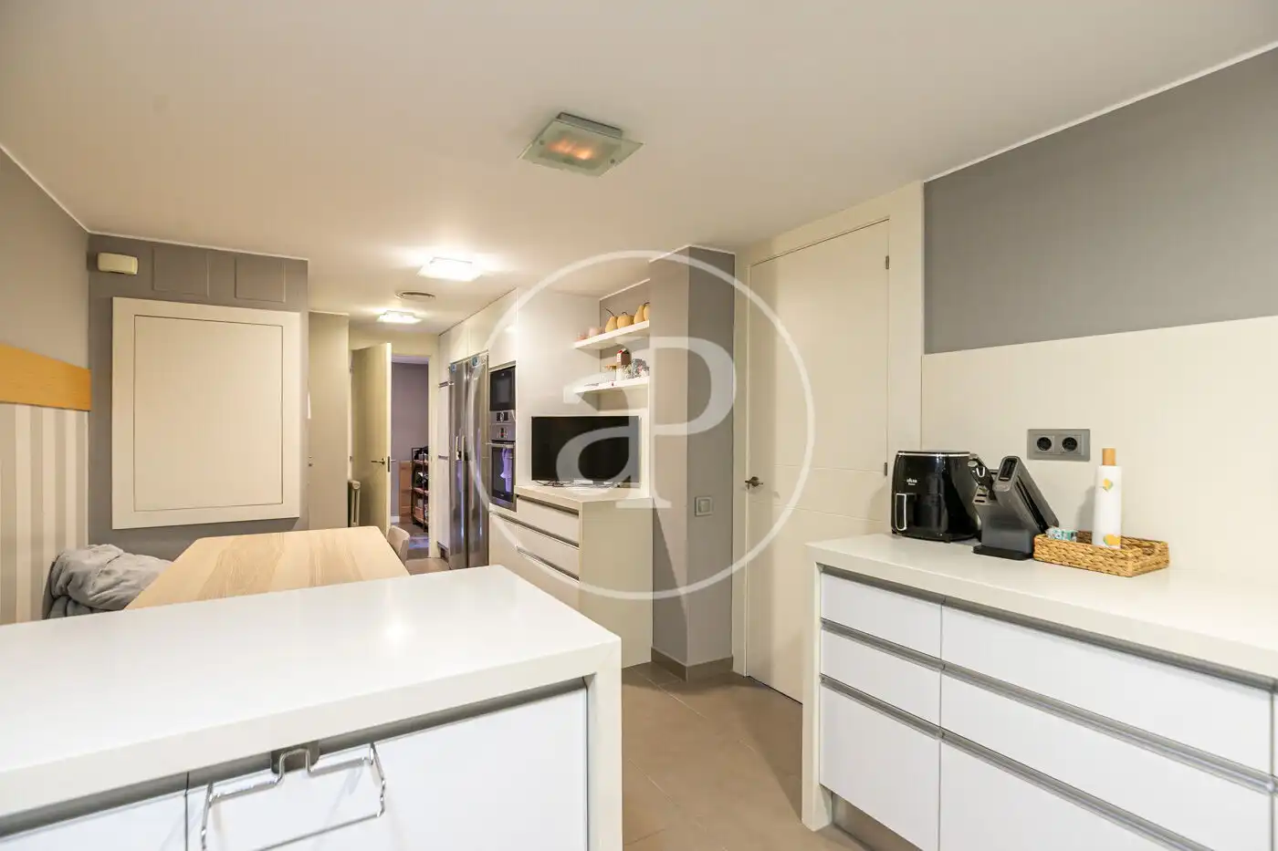 Kitchen of Flat for sale in Barcelona  with Air Conditioner, Heating and Terrace