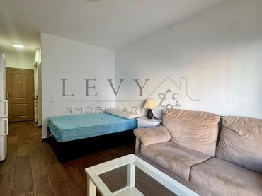 Estudio con ascensor en venta en Centro