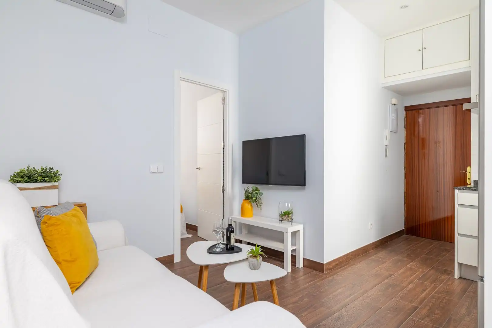 Living room of Apartments for sale in Arganzuela