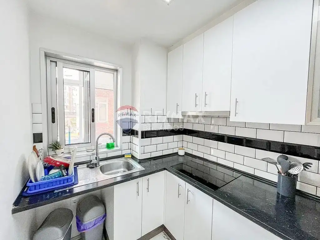 Kitchen of Flat for sale in Vigo   with Heating, Terrace and Storage room