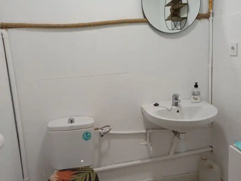 Badezimmer von Geschaftsraum zur Miete in Zaragoza mit Klimaanlage