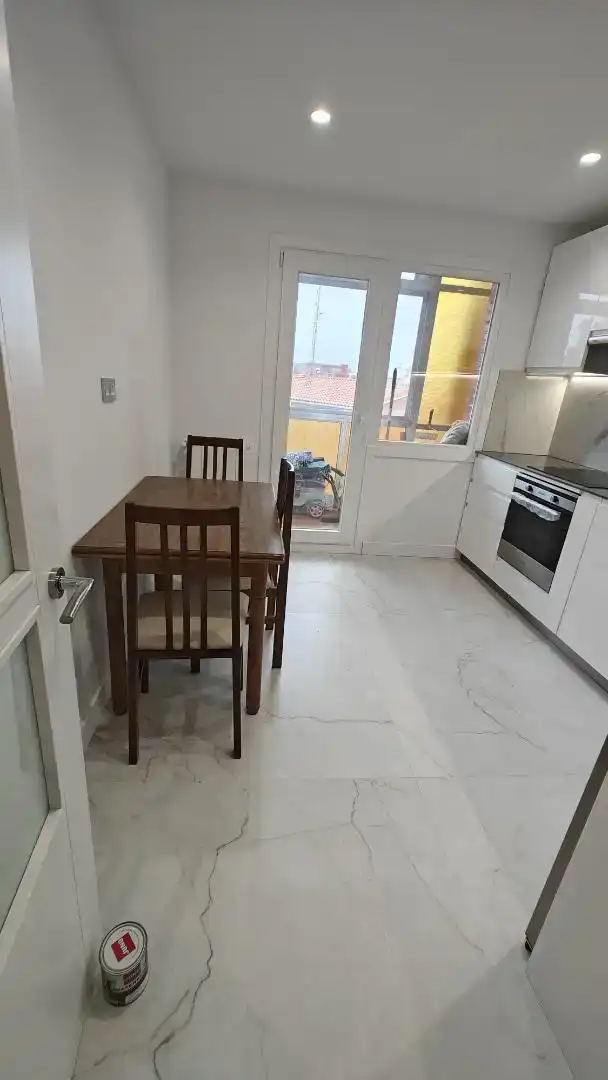 Comedor de Piso para compartir en Getxo  con Parquet, Amueblado y Horno