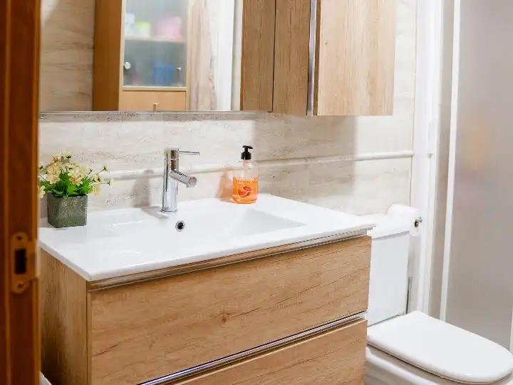 Bathroom of Flat for sale in Maracena  with Air Conditioner, Terrace and Balcony