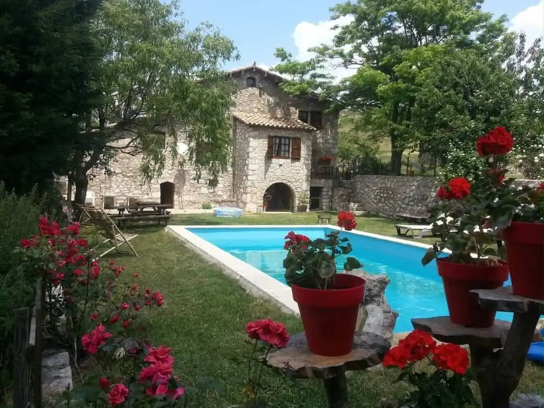 Piscina de Finca rústica en venda en Vallcebre amb Calefacció i Piscina