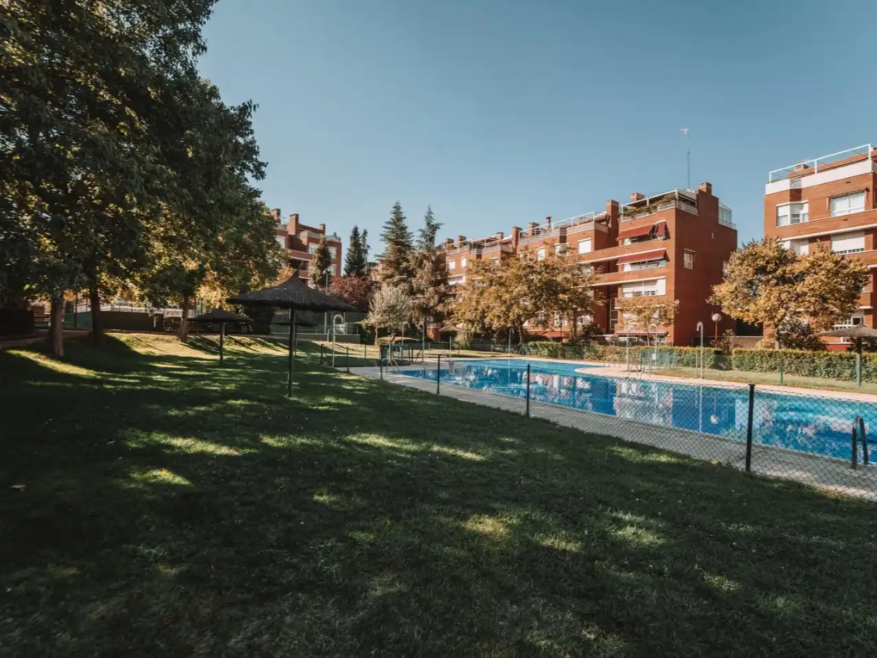 Jardí de Pis en venda en  Madrid Capital amb Aire condicionat i Terrassa