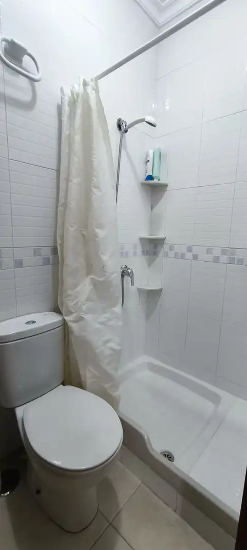 Bany de Pis en venda en San Silvestre de Guzmán amb Aire condicionat, Calefacció i Terrassa