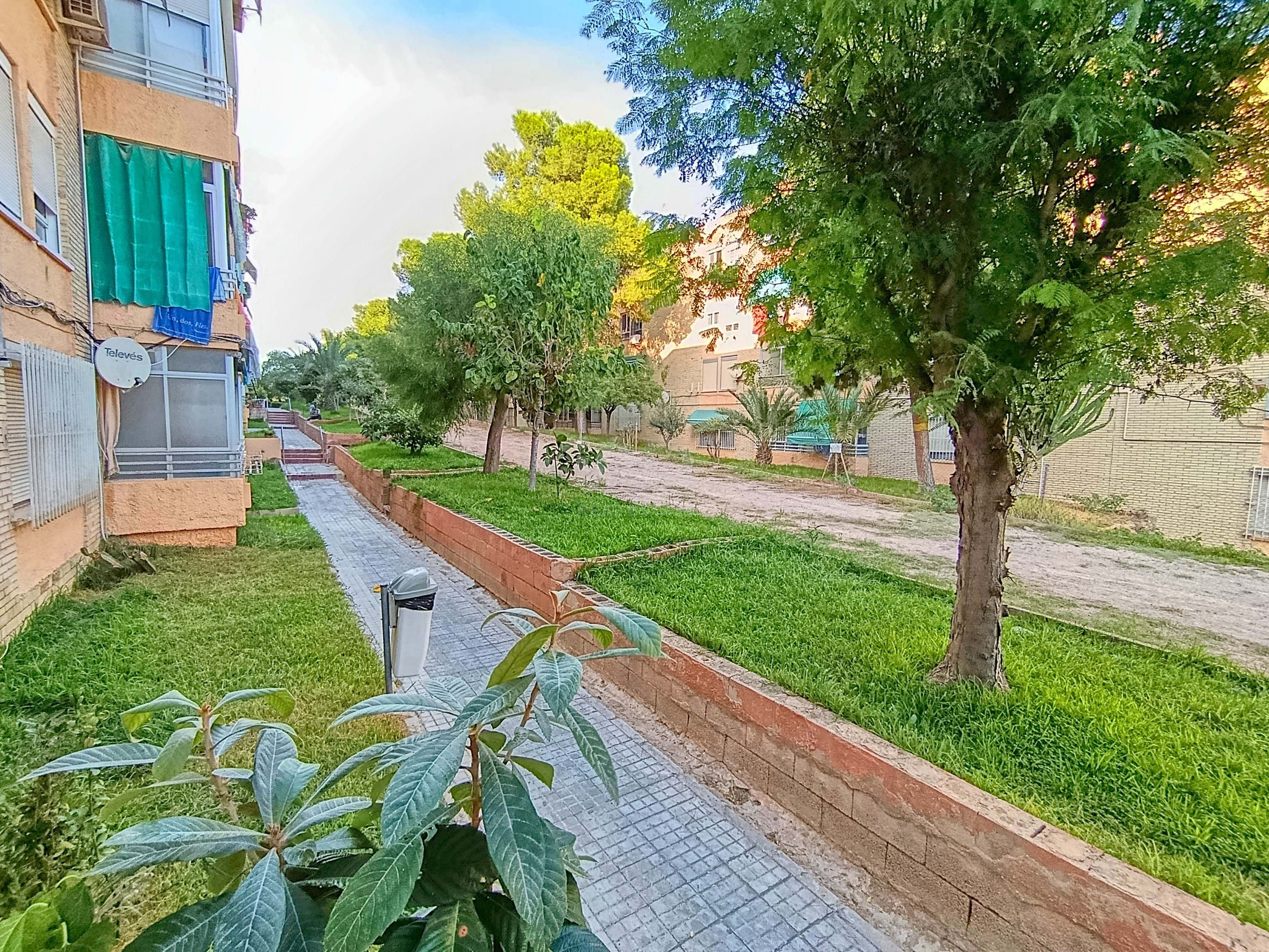 Vista exterior de Piso en venta en Alicante / Alacant con Aire acondicionado y Calefacción