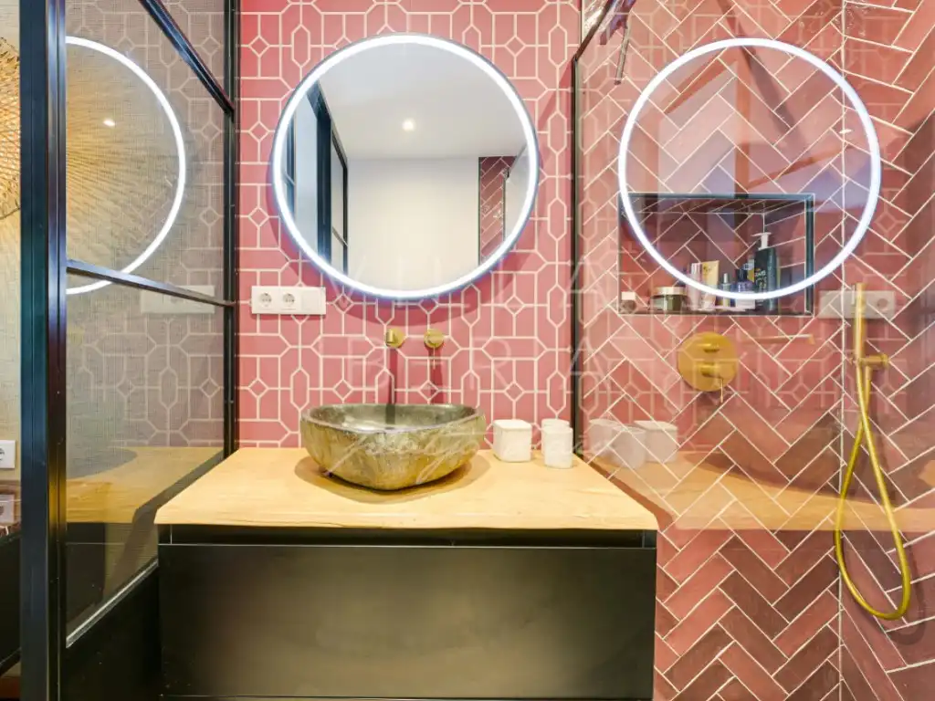 Badezimmer von Haus oder Chalet zum Verkauf in Santa Cristina d'Aro mit Klimaanlage, Heizung und Privatgarten