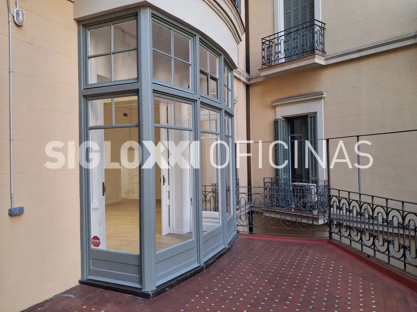 Vista exterior de Oficina de alquiler en Barcelona con Aire acondicionado y Calefacción
