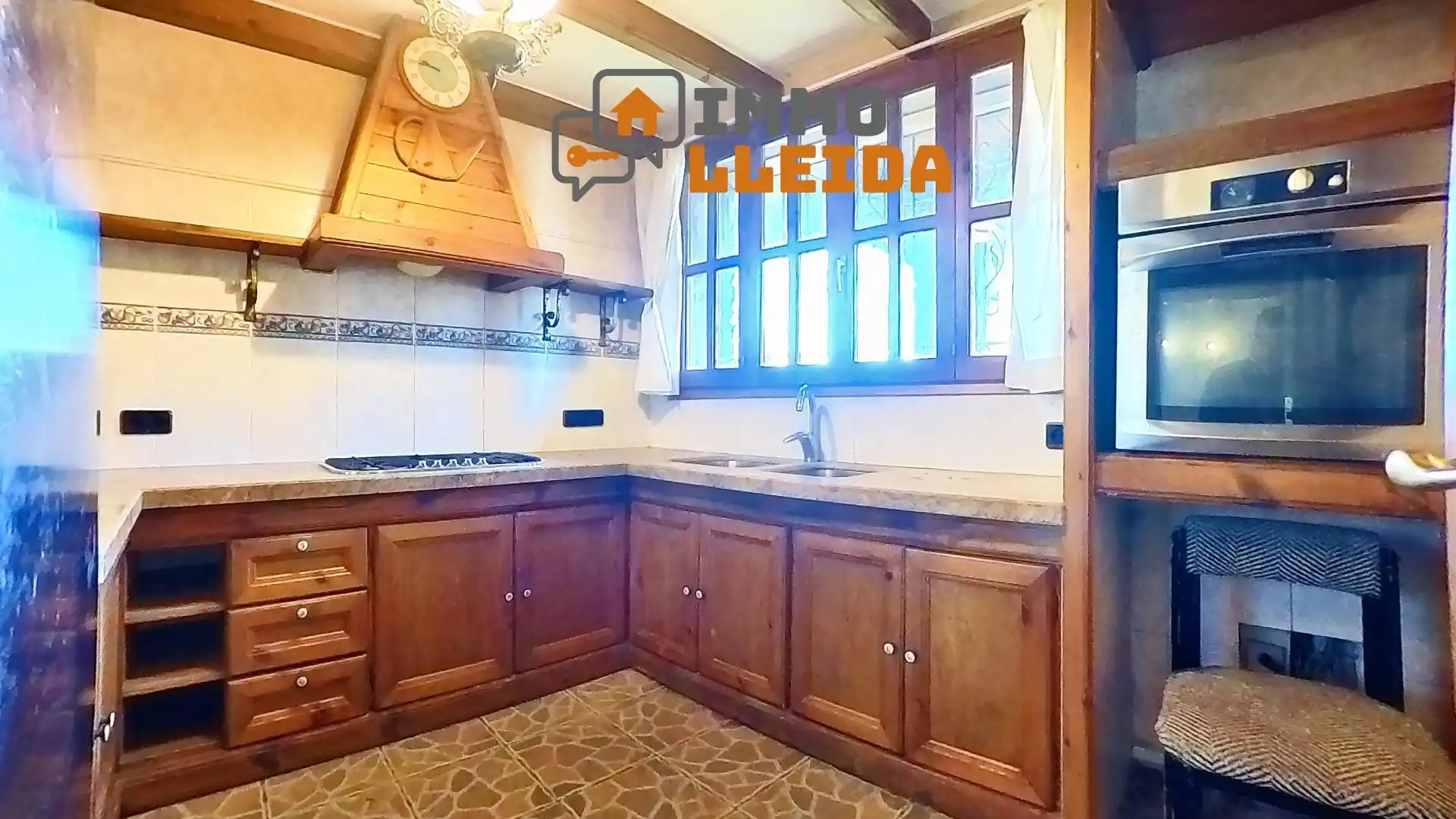 Casa con terraza en venta en Calle Sant Armengol 4, imagen 42