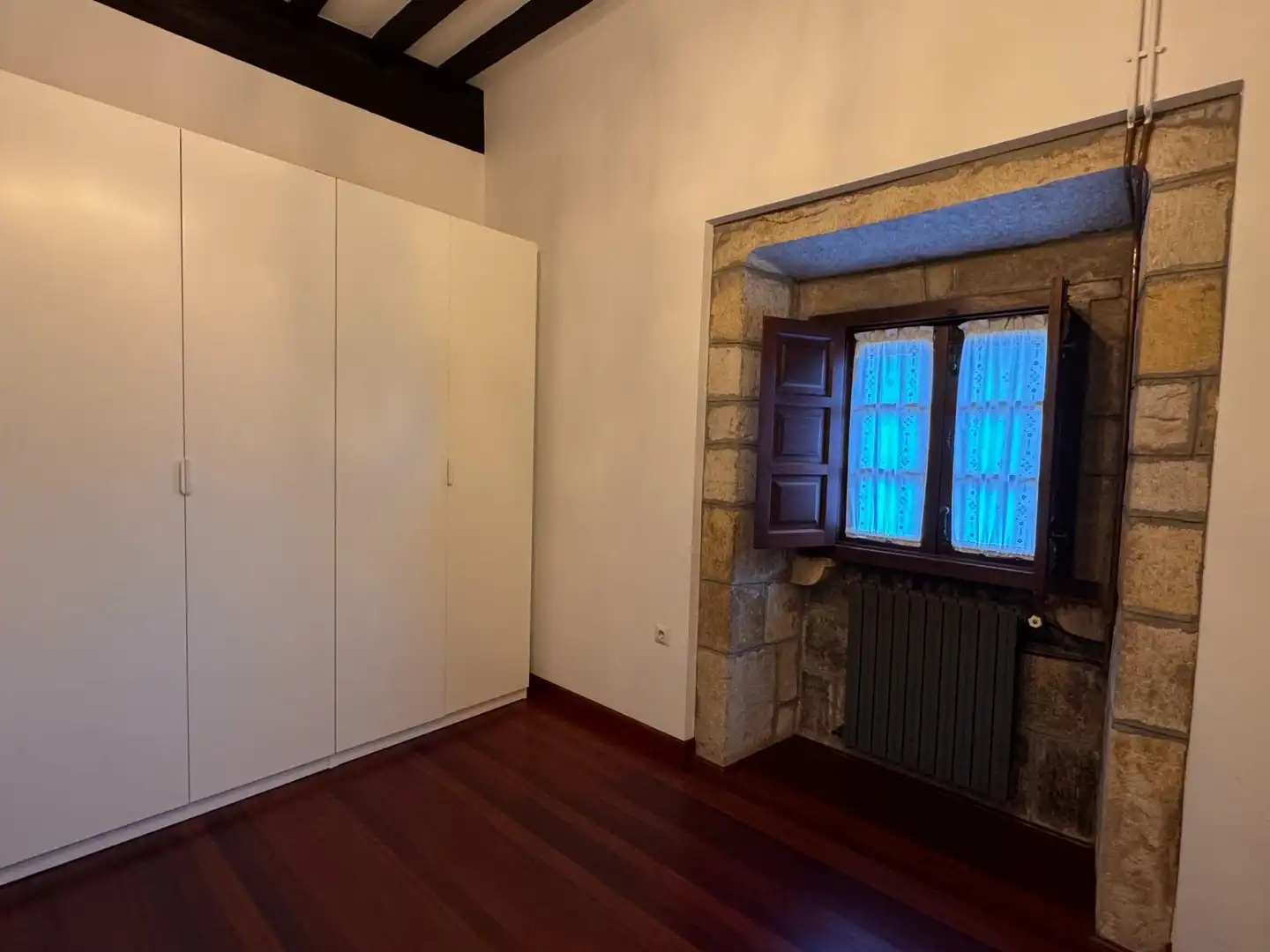 Casa o chalet en venta en Los Corrales de Buelna  con Calefacción, Jardín privado y Terraza