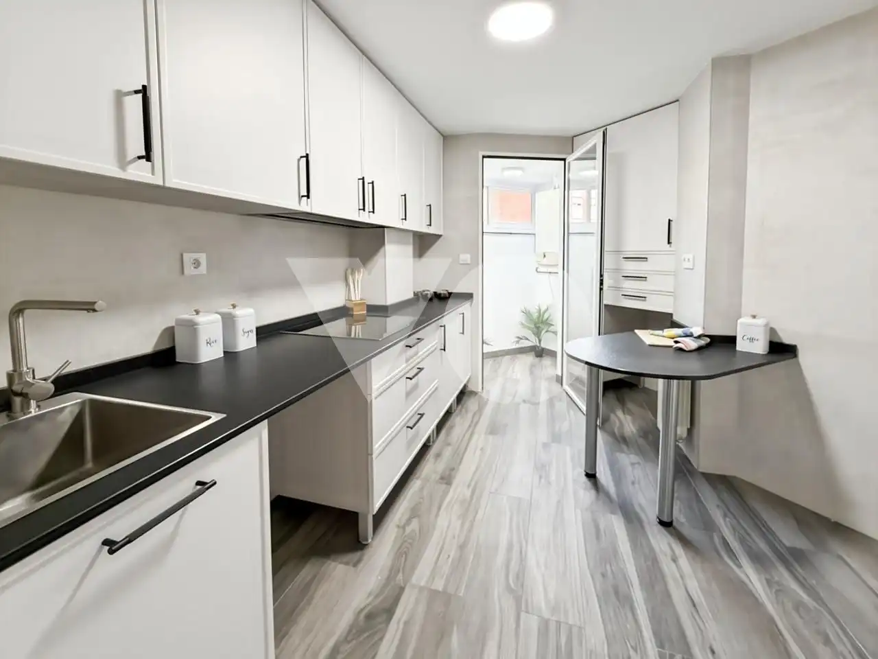 Cocina de Piso en venta en Madrid con Calefacción, Parquet y Terraza