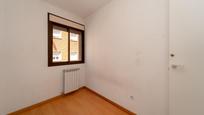 Bedroom of Flat for sale in  Madrid Capital