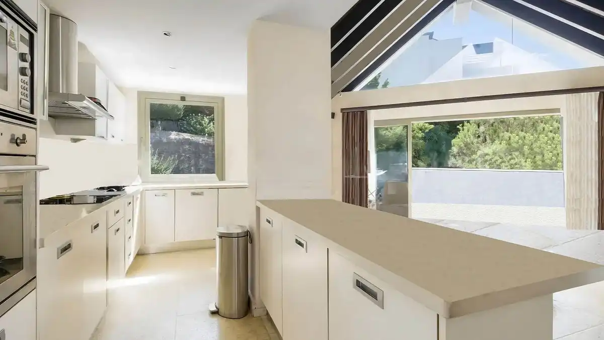 Kitchen of Duplexes for sale in Benahavís  with Air Conditioner, Furnished and TV