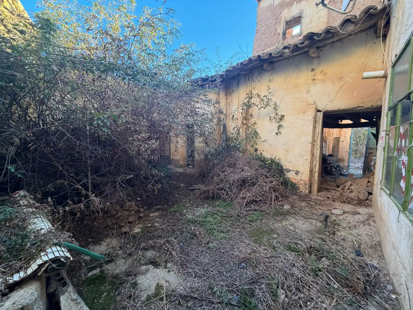 Houses for sale in Meneses de Campos