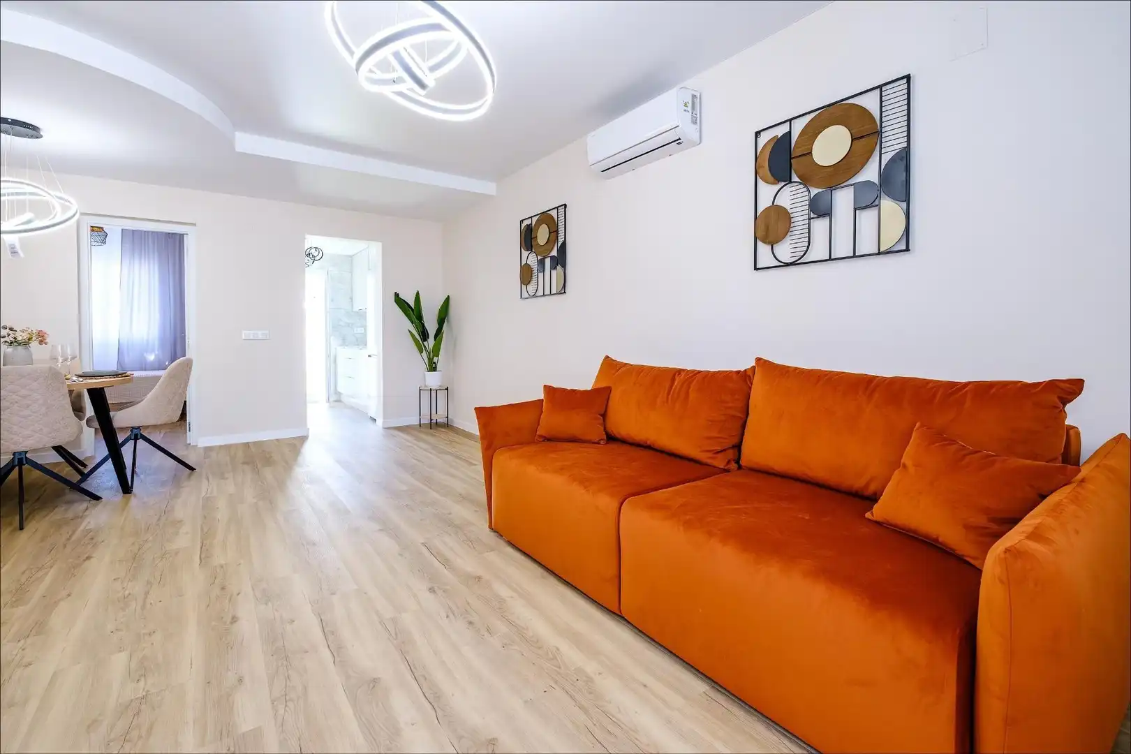 Sala de estar de Casa adosada en venta en Orihuela con Aire acondicionado, Terraza y Trastero