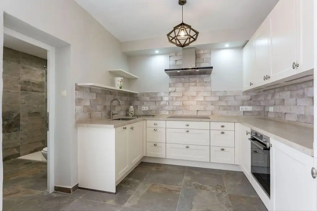 Casa aparellada amb jardí en venda a Centro, imagen 6
