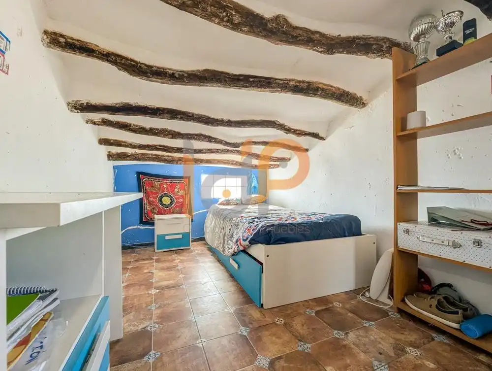 Dormitori de Casa o xalet en venda en Urrácal