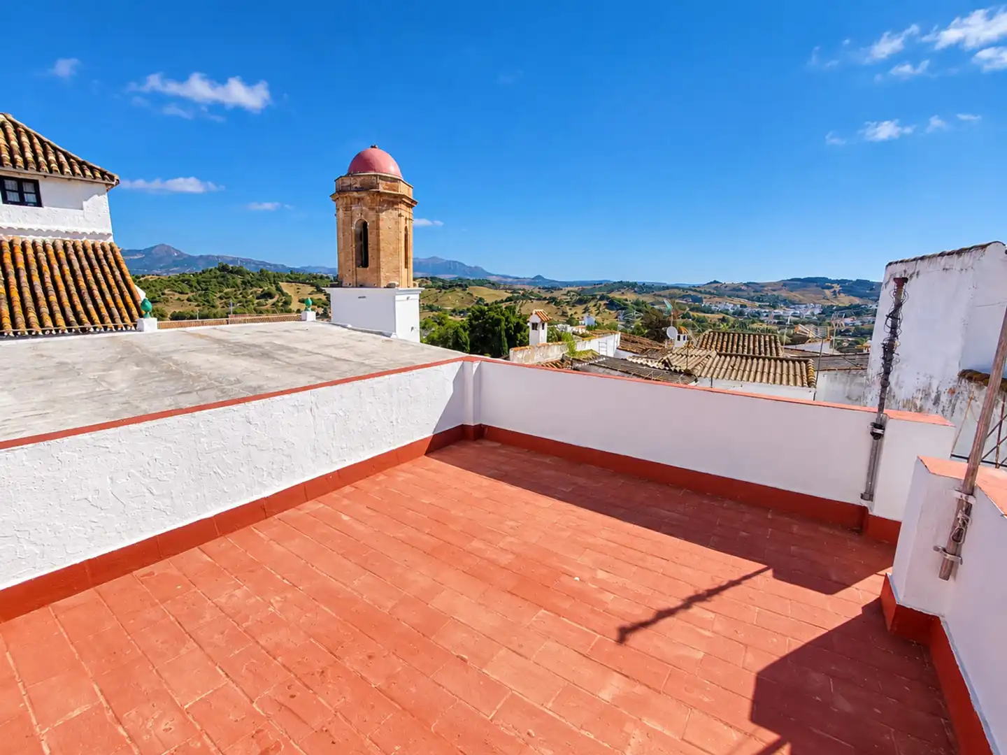 Vista exterior de Apartament en venda en Jimena de la Frontera, Cádiz