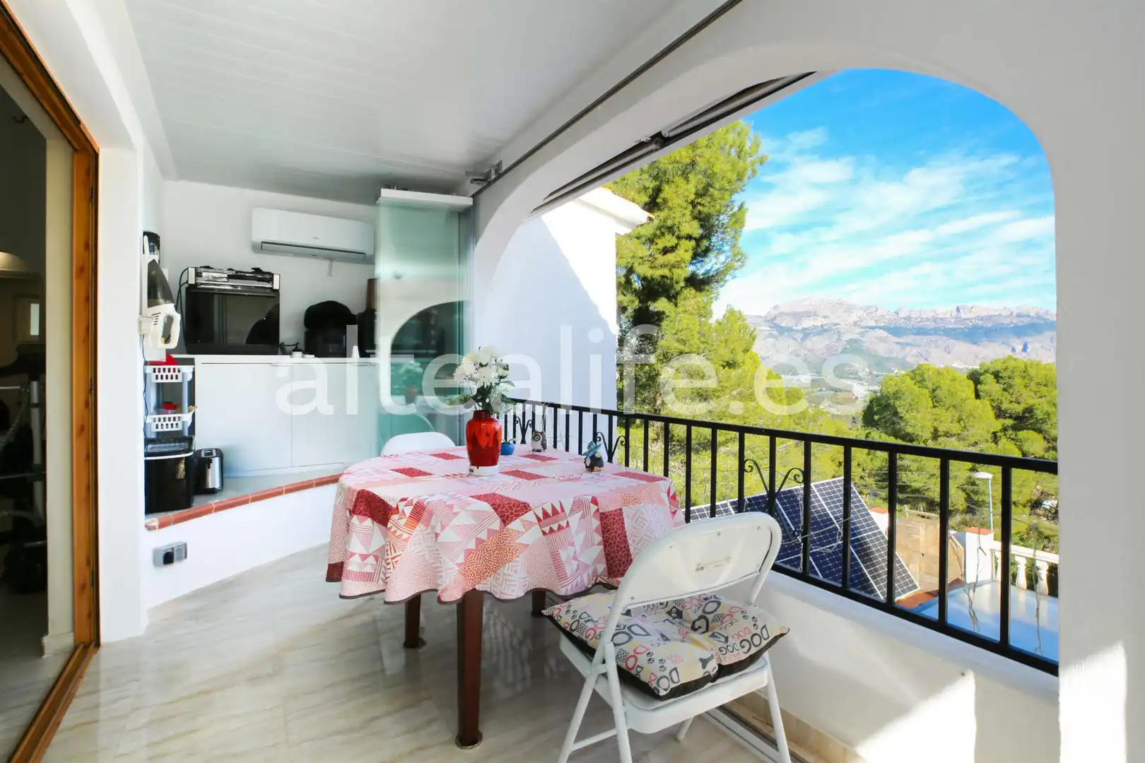 Terrassa de Casa o xalet en venda en La Nucia amb Aire condicionat, Jardí privat i Terrassa