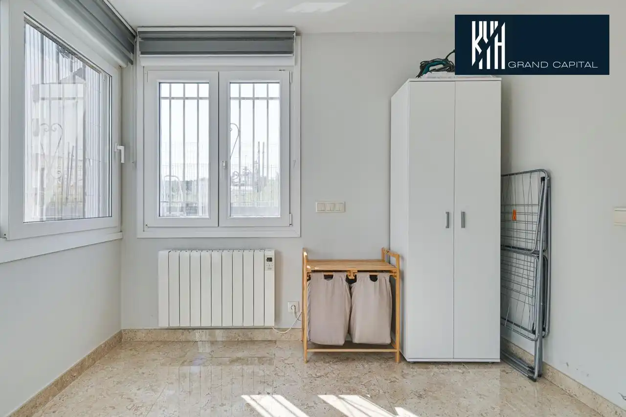 Bedroom of Houses for sale in Sarrià de Ter  with Air Conditioner and Heating