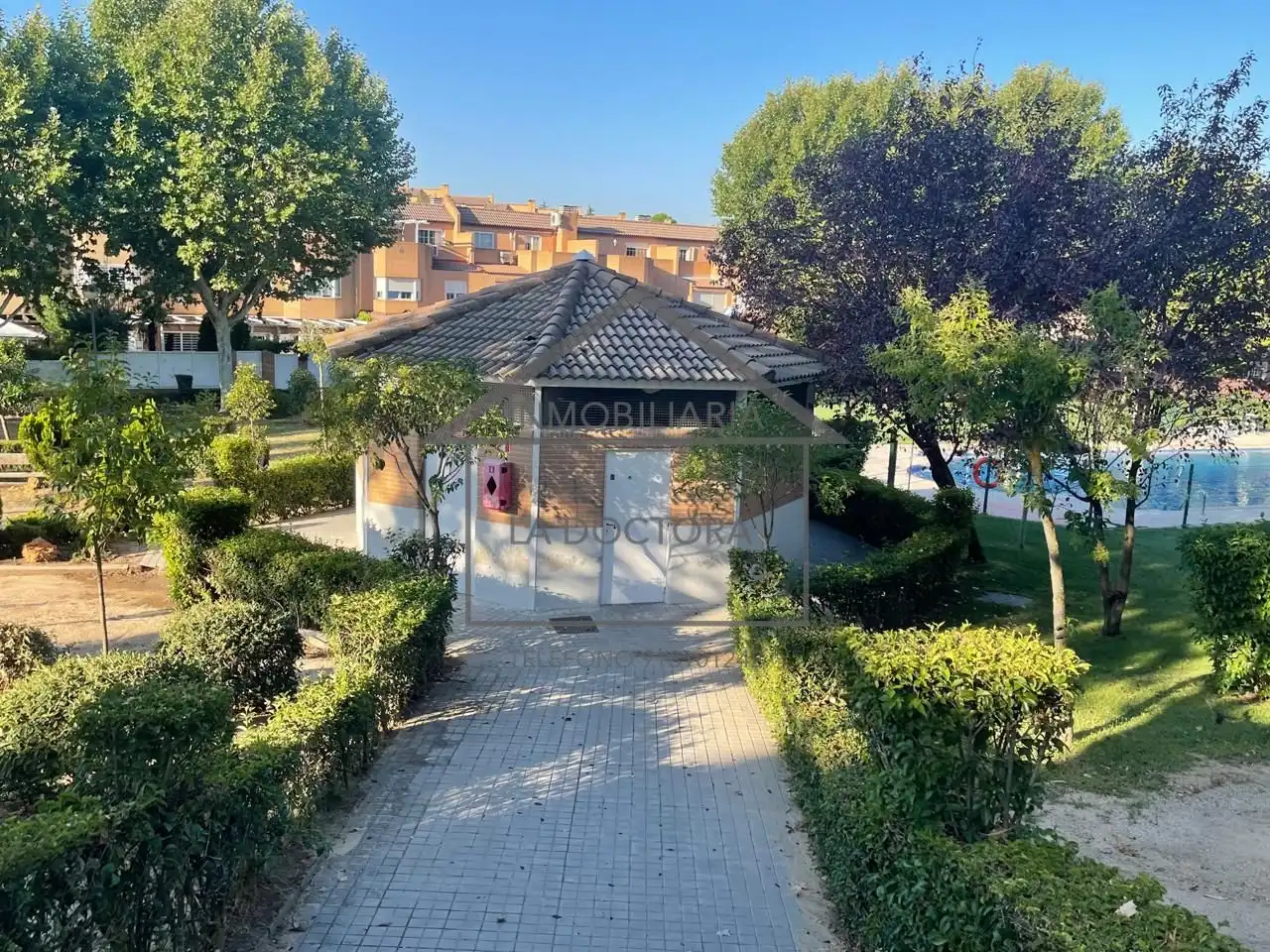 Casa adosada de alquiler en Parque Coimbra