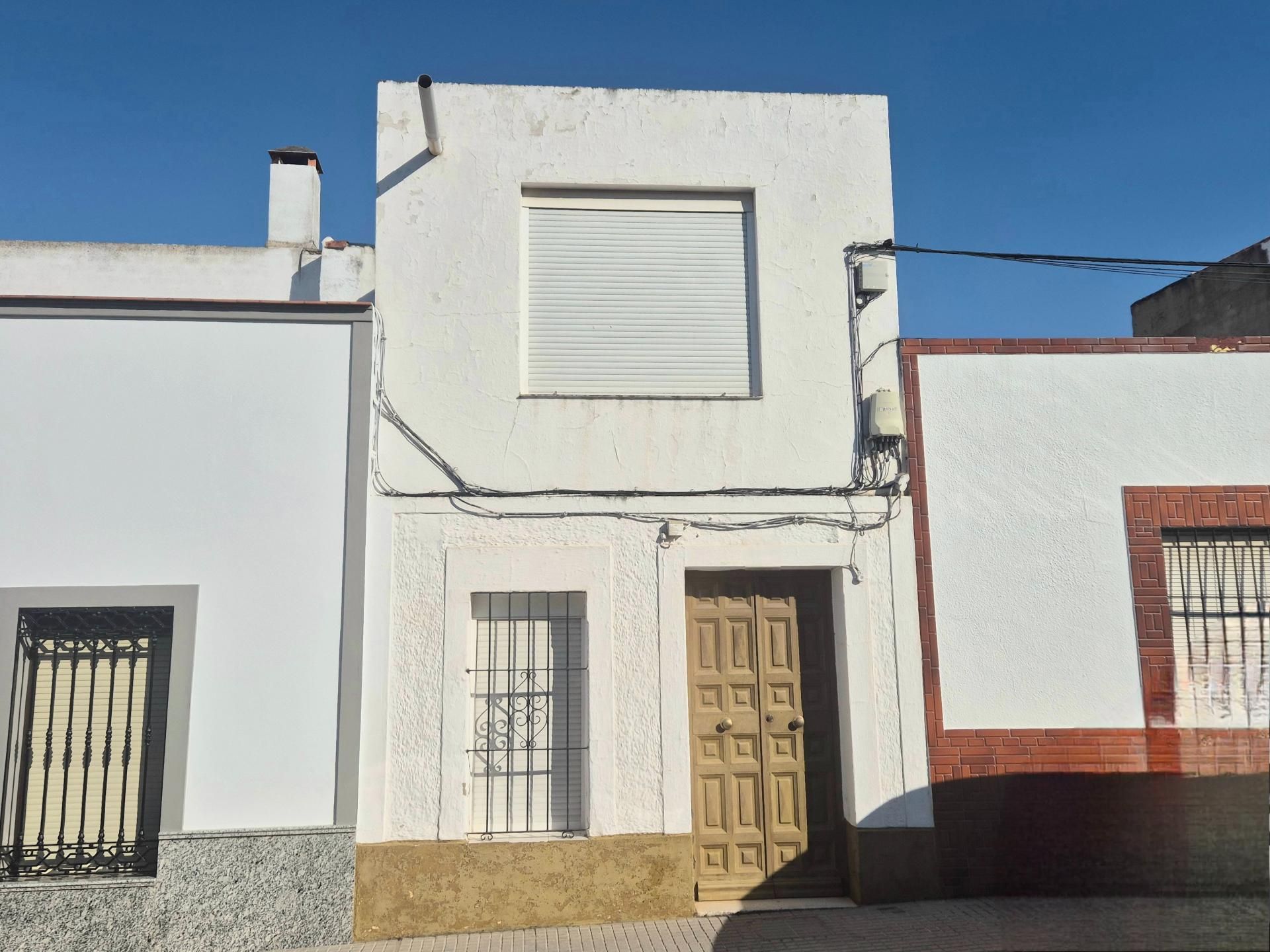 Exterior view of Single-family semi-detached for sale in Montijo  with Terrace