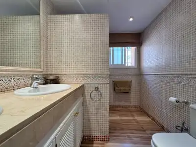 Bathroom of Apartments for sale in Marbella  with Air Conditioner, Heating and Terrace