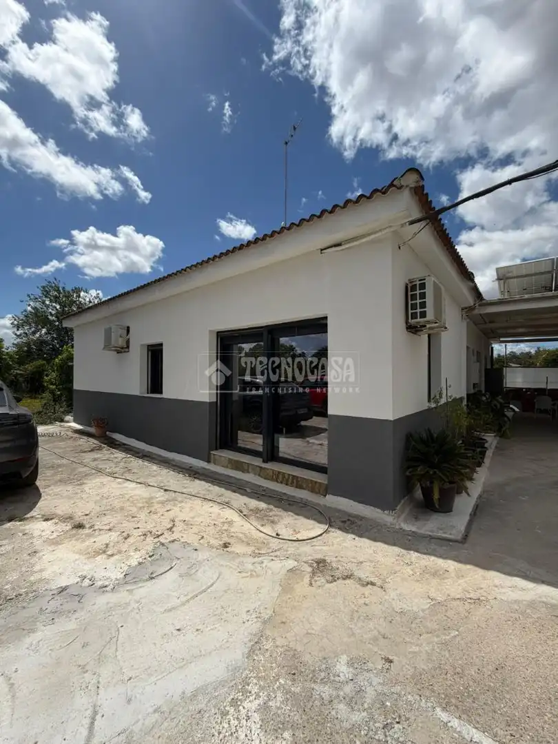Exterior view of Country homes for sale in Utrera  with Air Conditioner, Heating and Private garden