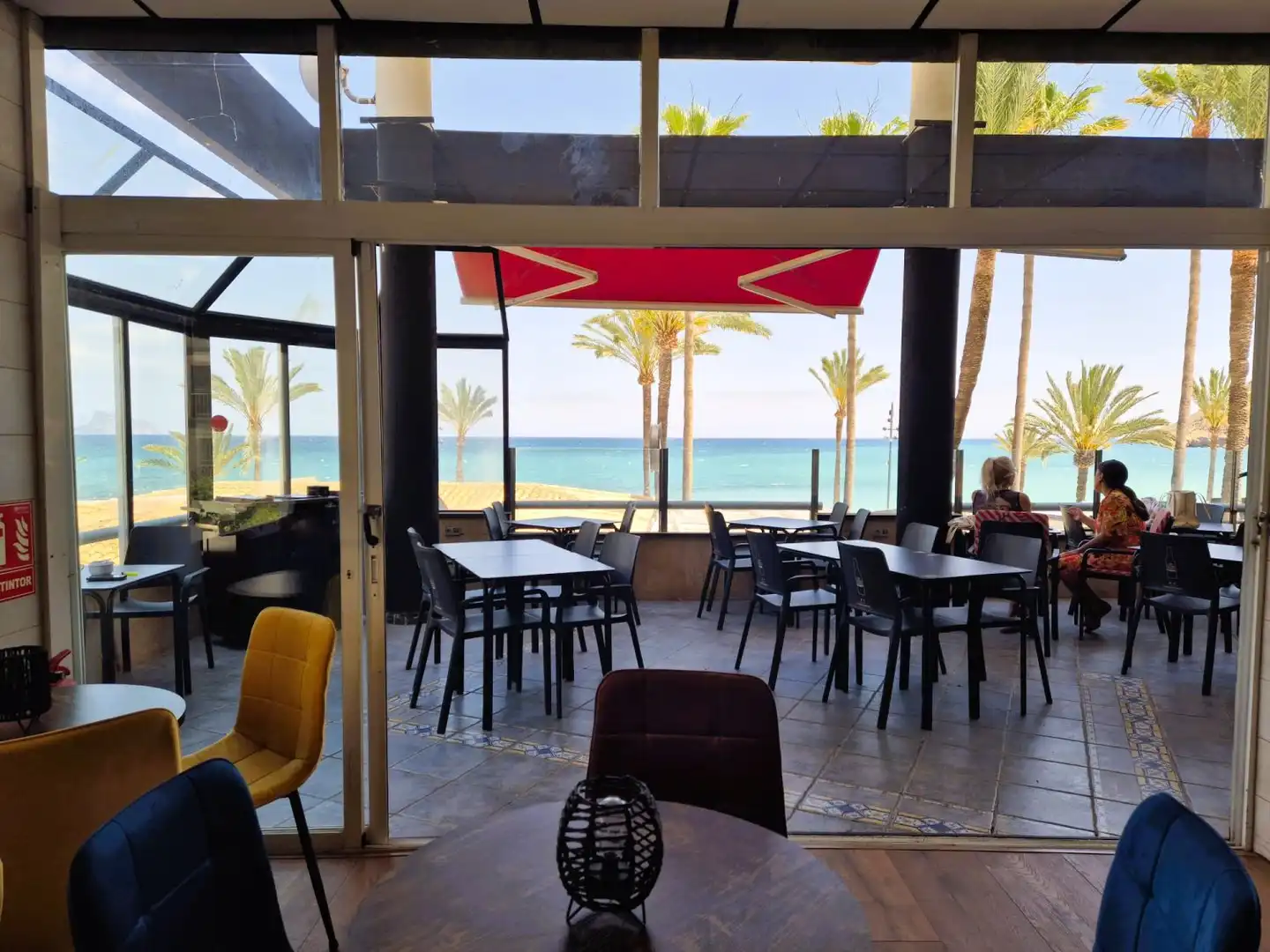 Local comercial en traspàs a L'Albir