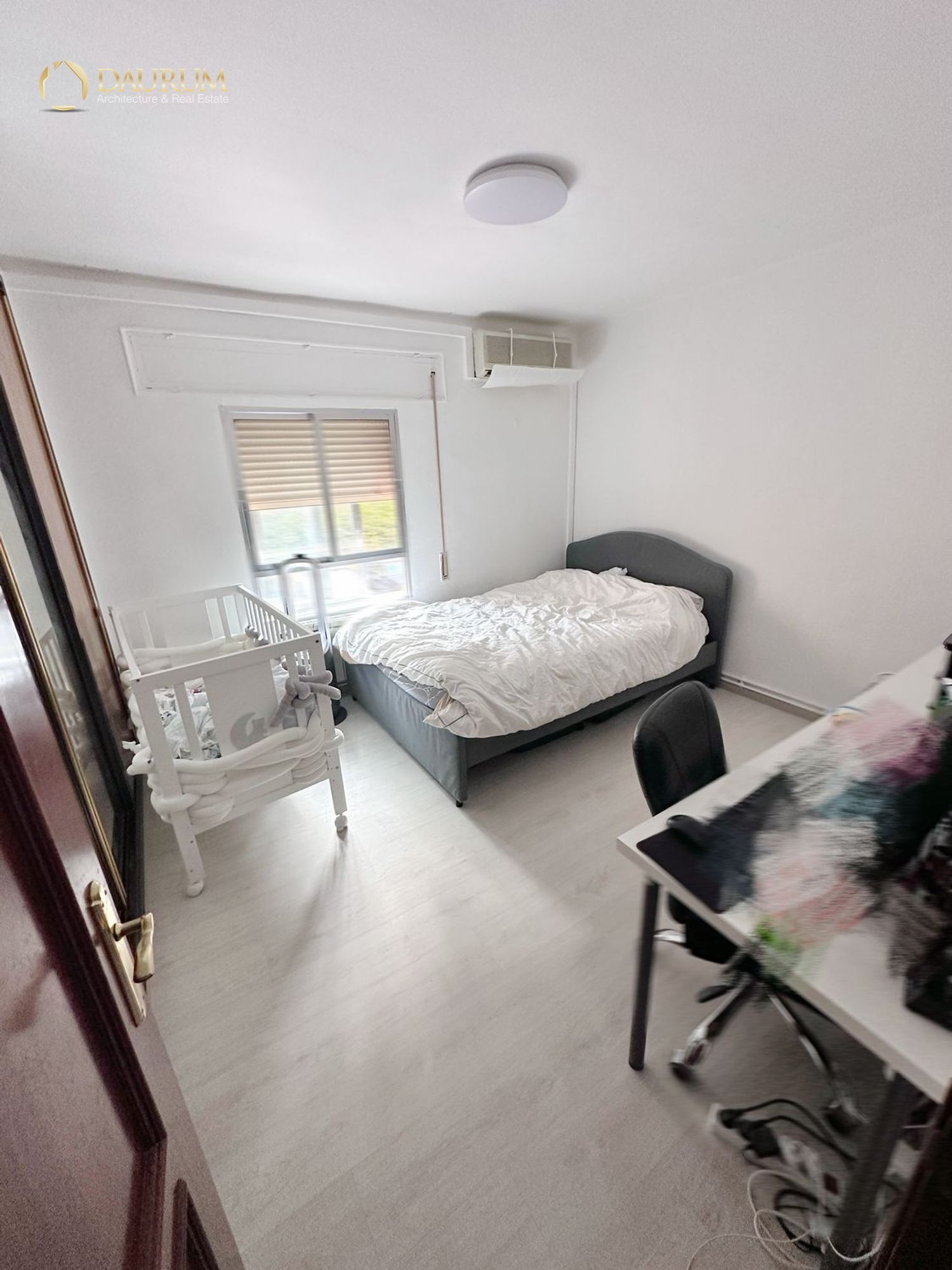 Bedroom of Flat for sale in  Madrid Capital  with Air Conditioner, Heating and Storage room