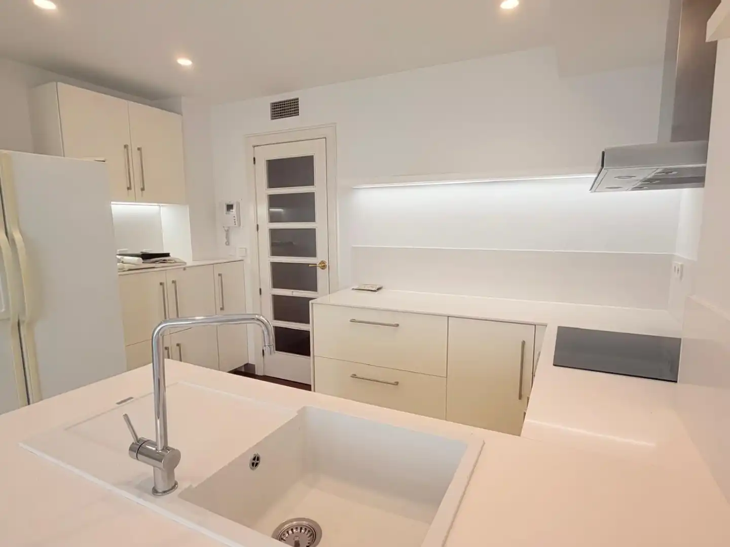 Kitchen of Attic for rent in Murcia  with Air Conditioner and Heating