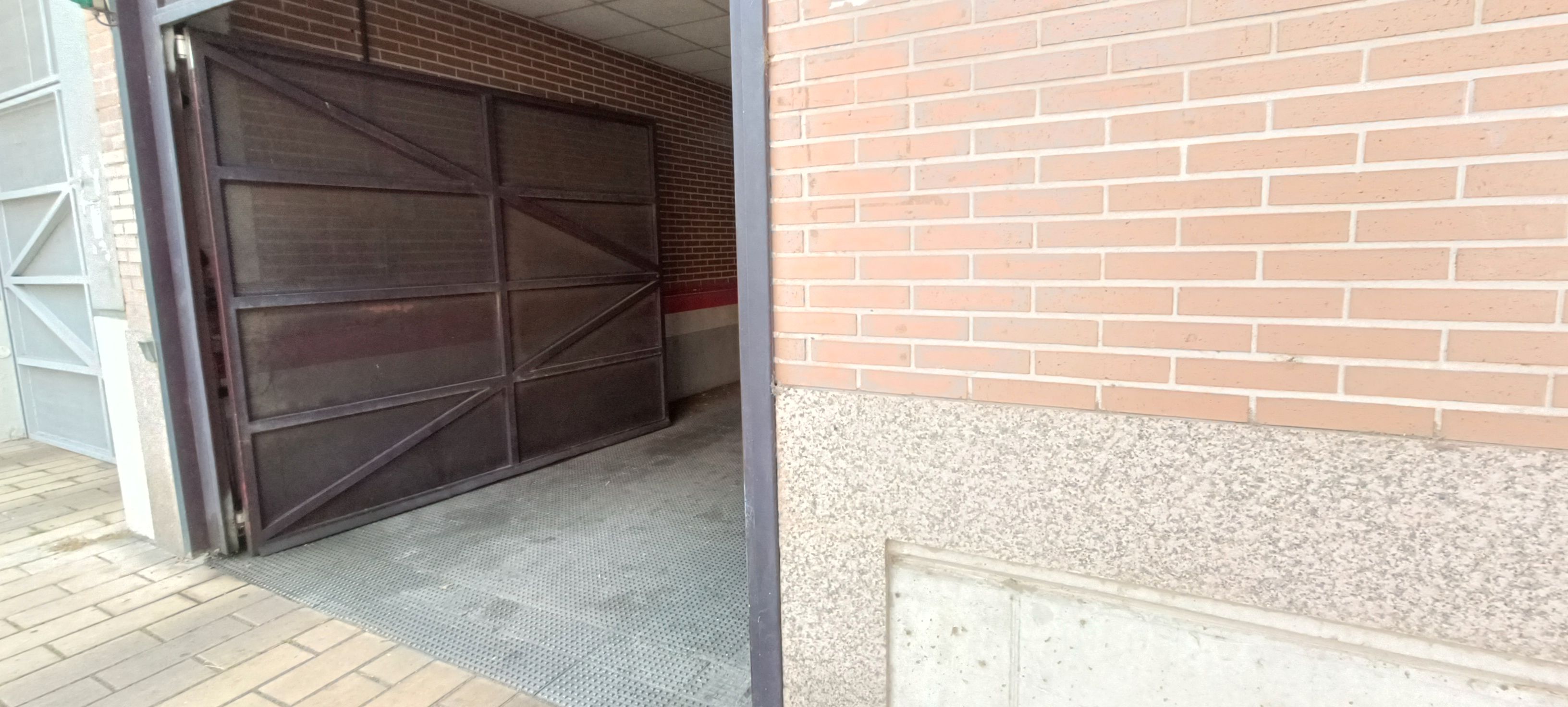 Garatge en venda a Calle Licenciado Bellogin, 8, La Rubia