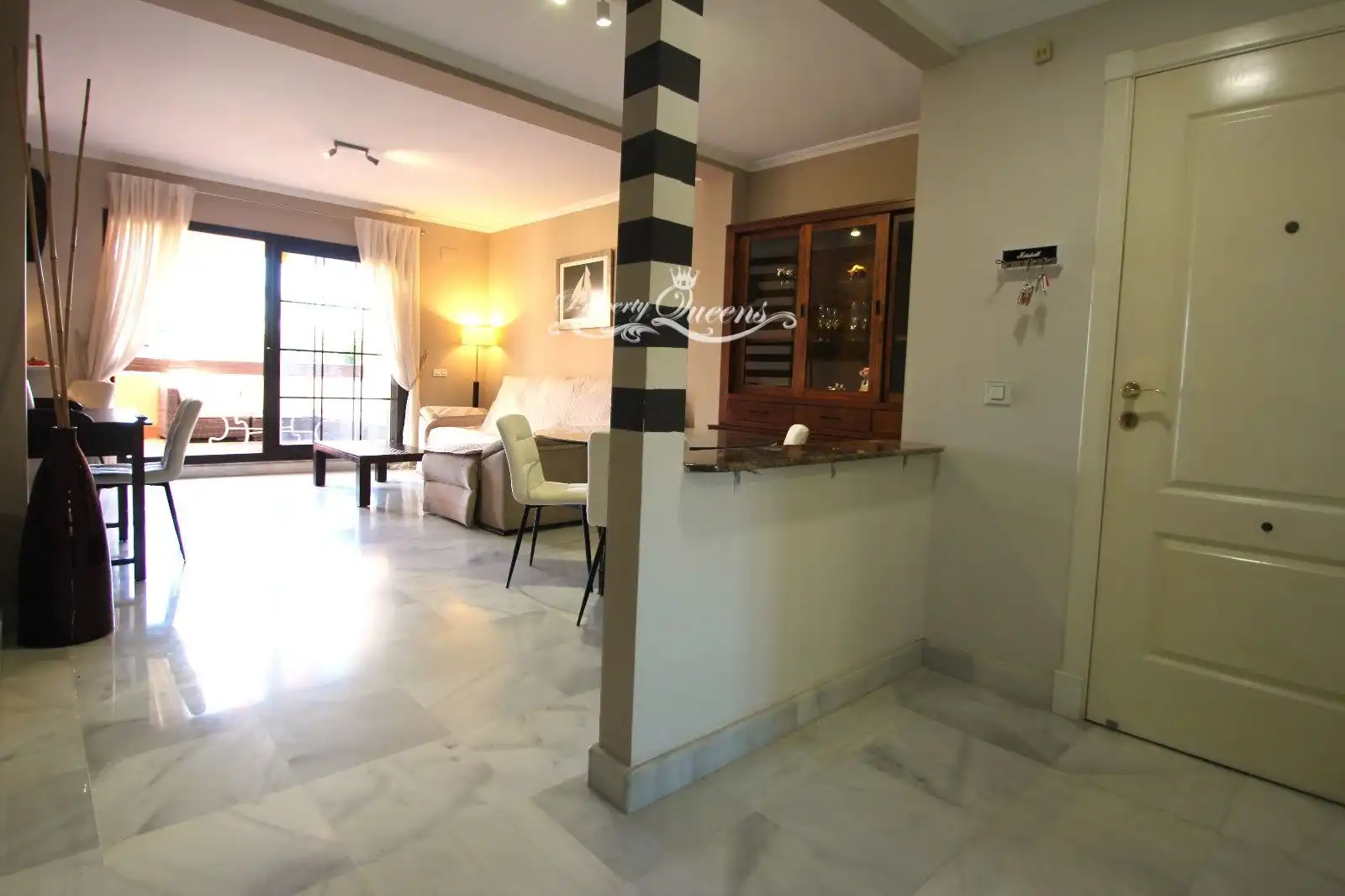 Piso de alquiler en Marbella con Aire acondicionado, Terraza y Piscina