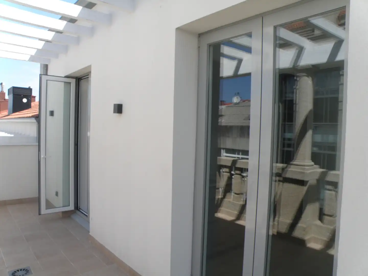 Terrasse von Dachboden zur Miete in Vigo  mit Heizung, Terrasse und Ofen