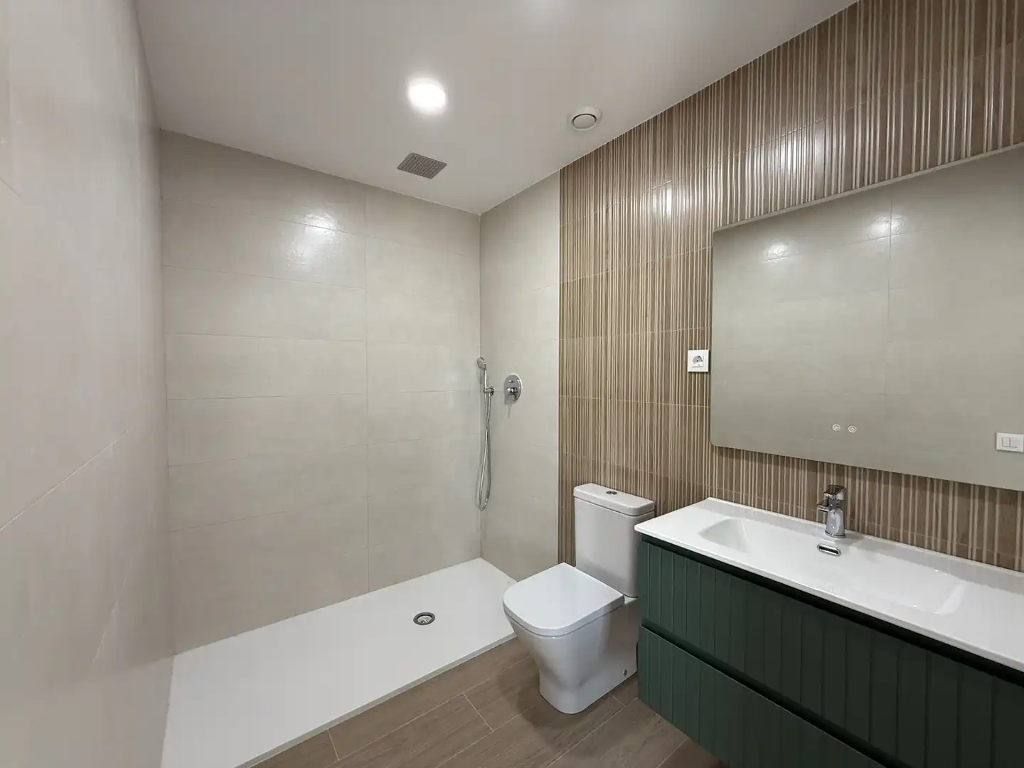 Detached homes for sale in Carrer Mas del Clanxet, 26, Quatre Camins