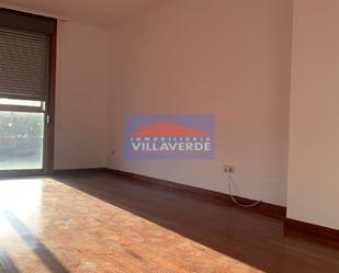 Living room of Flat for sale in Cangas   with Terrace and Balcony