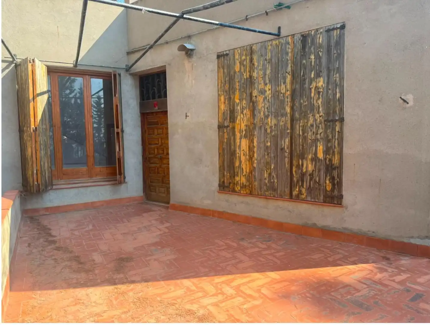 Vista exterior de Piso en venta en Cunit
