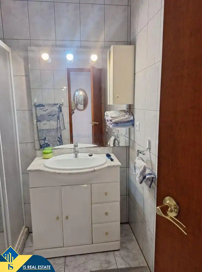 Baño de Casa adosada en venta en Torrevieja con Calefacción, Terraza y Amueblado