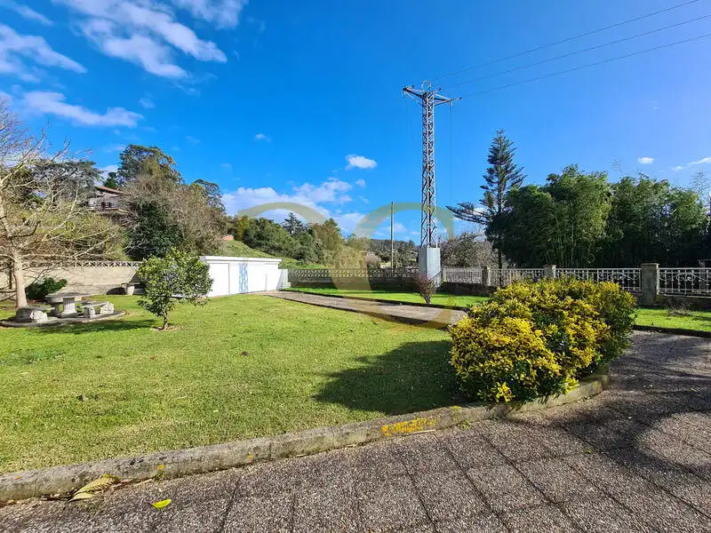 Vista exterior de Casa o xalet en venda en Villaviciosa amb Calefacció, Jardí privat i Terrassa