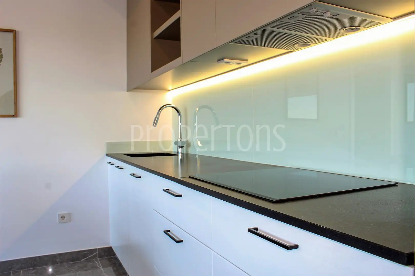Kitchen of Flat for sale in Xeresa